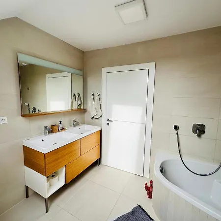 Appartamento View In